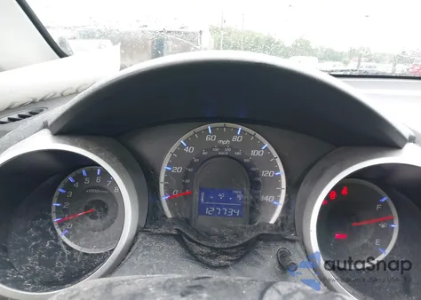 2012 Honda Fit z USA, uszkodzony, nr VIN JHMGE8H3XCC001848